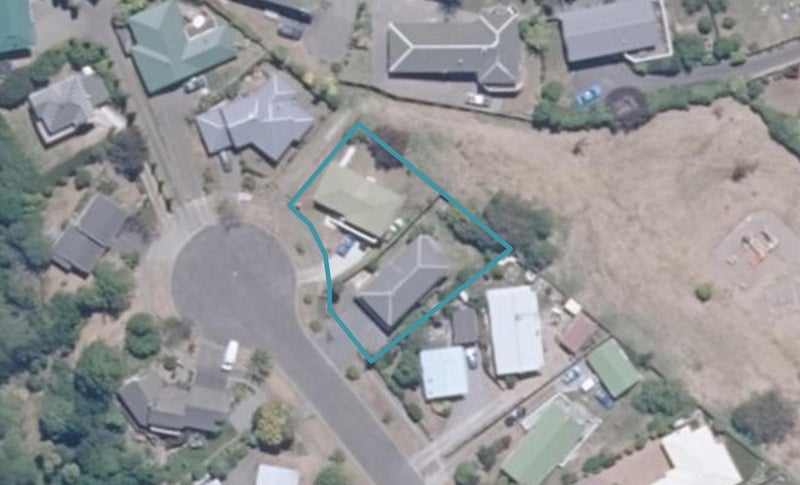 2/6 Garden Grove, Nukuhau, Taupō - Carousel 1