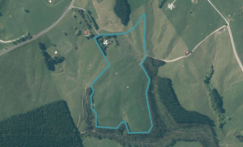 678 State Highway 5, Taupo - Carousel 1