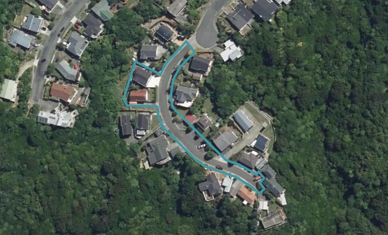 1/27 Camellia Terrace, Maungaraki, Lower Hutt - Carousel 1