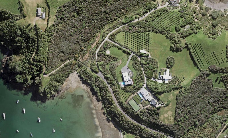 72 Korora Road, Oneroa, Waiheke Island - Carousel 1