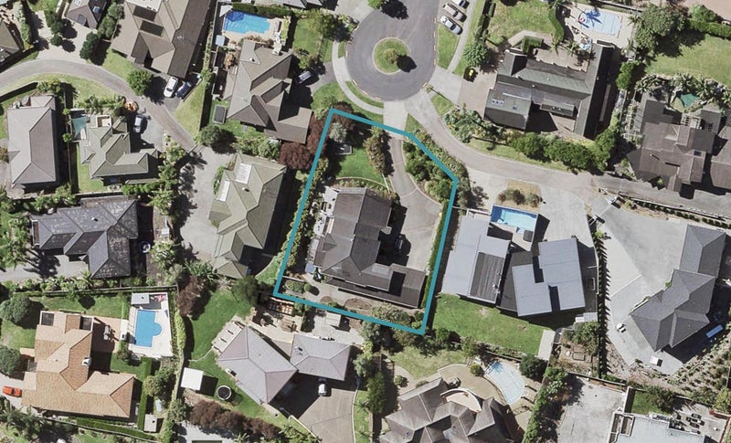 41 Burnaston Court, Dannemora, Auckland - Carousel 1