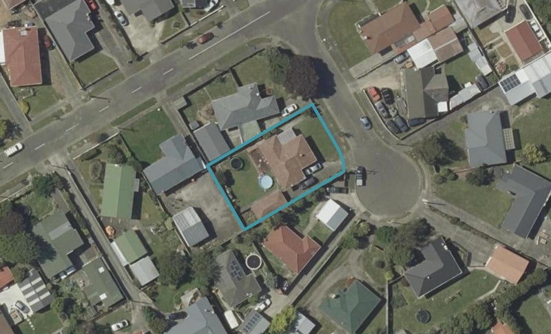4 Waterford Place, Westbrook, Palmerston North - Carousel 1
