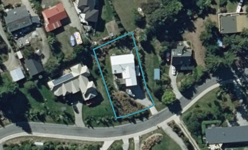 1/8 Drake Place, Lake Hāwea - Carousel 1