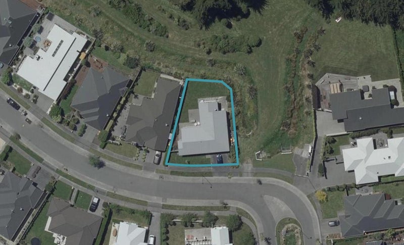 33 Holbrook Way, Westmorland, Christchurch - Carousel 1