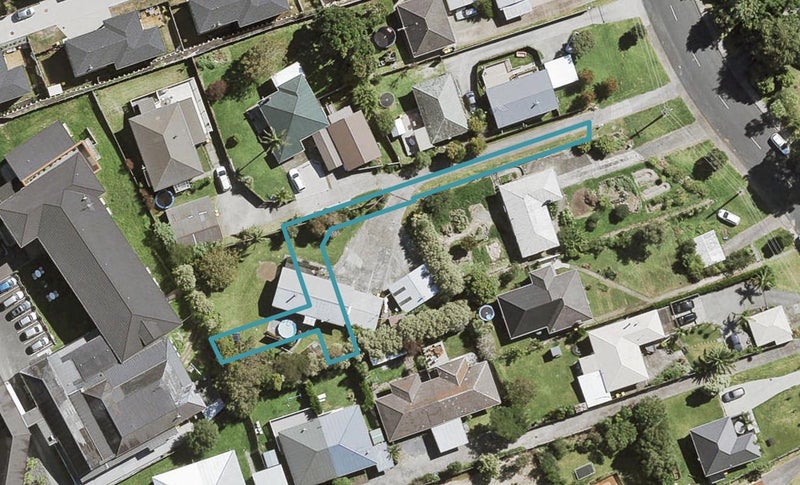 4/49 Sunnyside Road, Sunnyvale, Auckland - Carousel 1