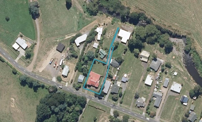 60 Burns Street, Ohakune - Carousel 1