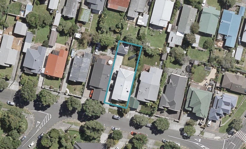 47 Wilford Street, Woburn, Lower Hutt - Carousel 1