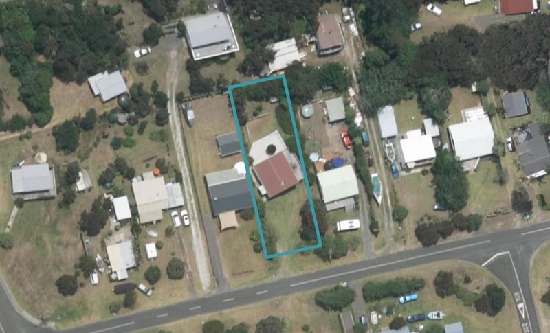 11 Olsen Avenue, Mangawhai Heads, Mangawhai - Carousel 1