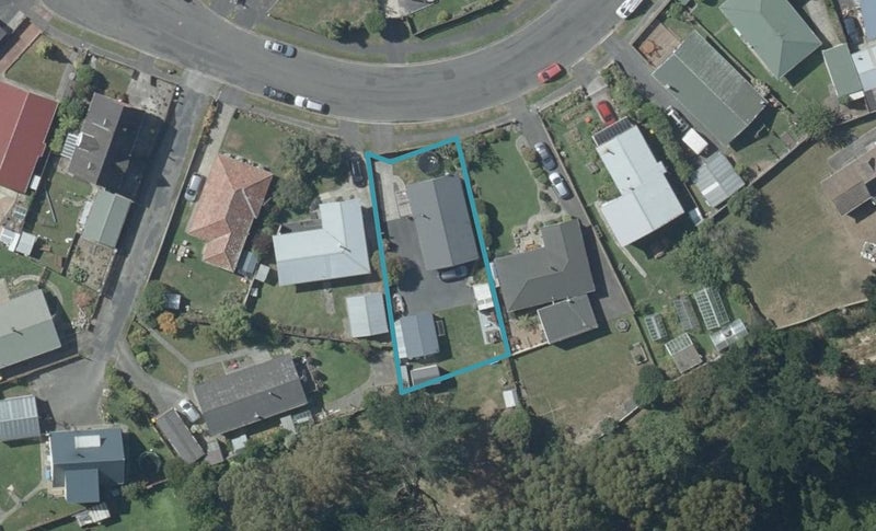 13 Dakota Place, Waldronville, Dunedin - Carousel 1