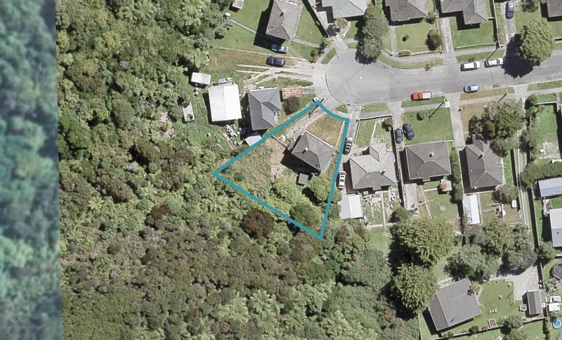 5 Frethey Grove, Naenae, Lower Hutt - Carousel 1