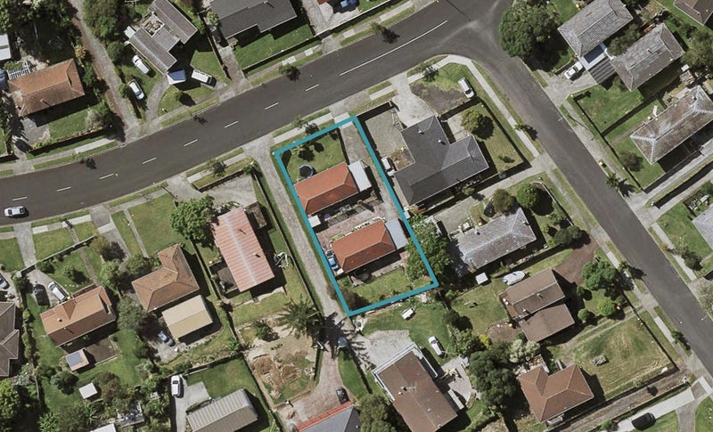 1/43 Charntay Avenue, Clover Park, Auckland - Carousel 1