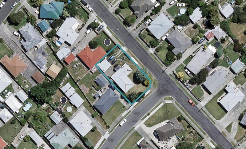9 Mason Avenue, Maraenui, Napier - Carousel 1