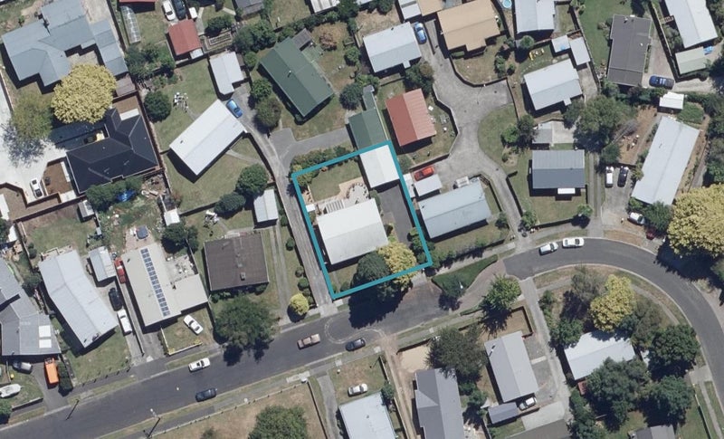 61 Hendon Road, Fairview Downs, Hamilton - Carousel 1