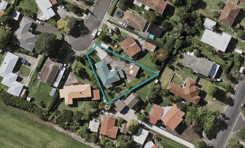 10 Allen Road, Mount Wellington, Auckland - Carousel 1