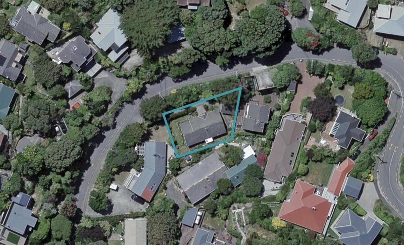 8 Tio Tio Road, Miramar, Wellington - Carousel 1