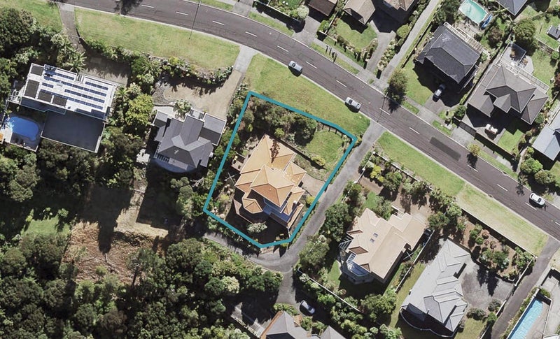75 Onetaunga Road, Chatswood, Auckland - Carousel 1