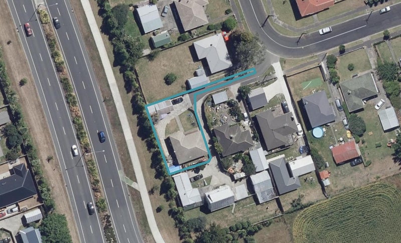 3 Caistor Street, Fairview Downs, Hamilton - Carousel 1