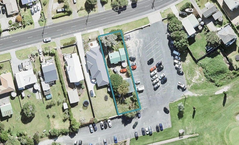 1335 Whangaparaoa Road, Army Bay, Whangaparaoa - Carousel 1
