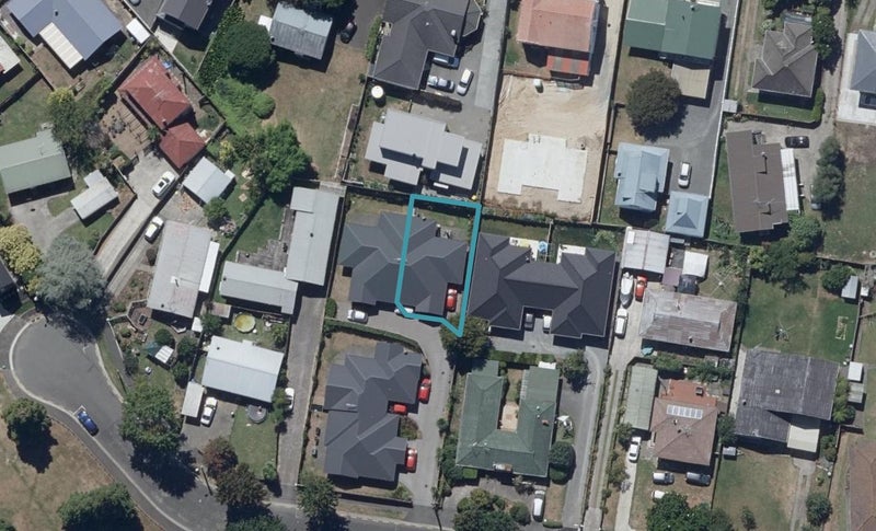 20D Sandleigh Road, Hamilton Lake, Hamilton - Carousel 1