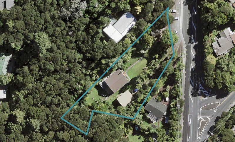 339 Titirangi Road, Titirangi, Auckland - Carousel 1