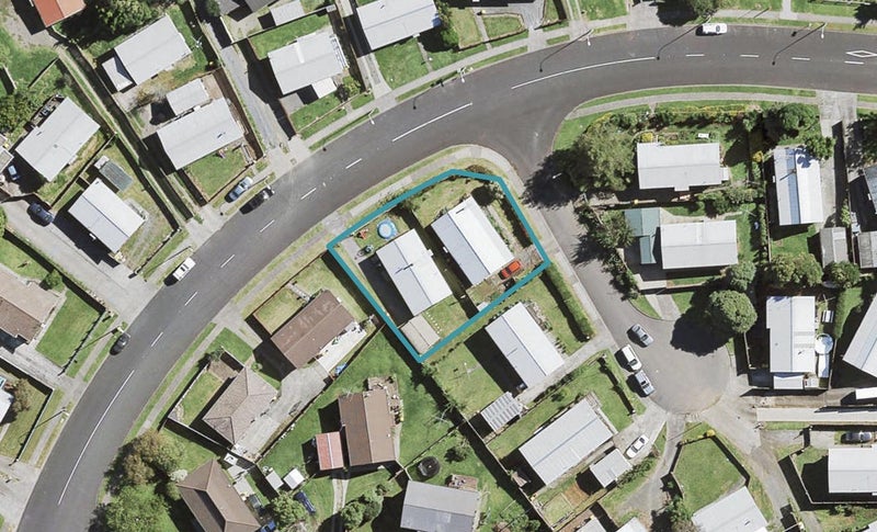 2/60 Redcrest Avenue, Red Hill, Papakura - Carousel 1