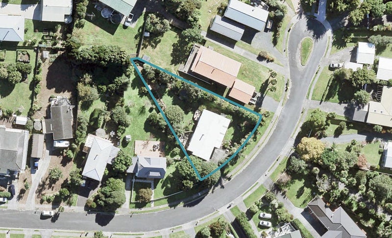 15 Waimanu Place, Warkworth - Carousel 1