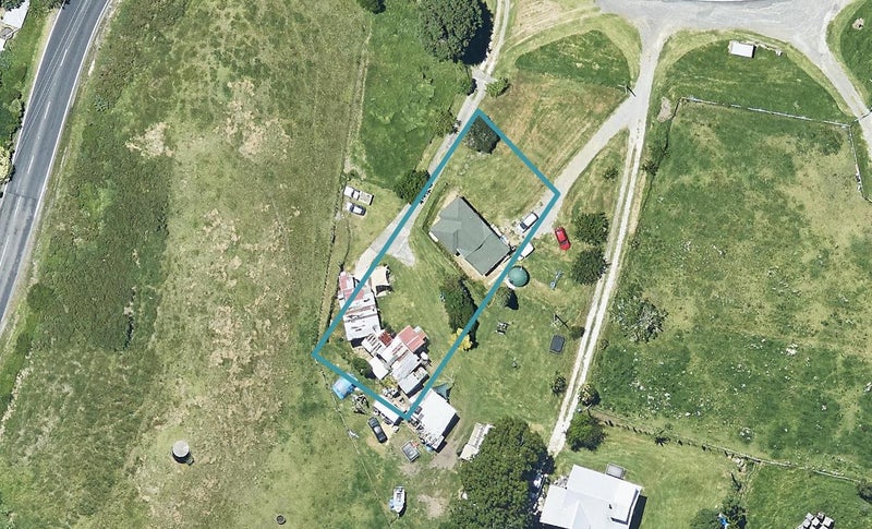 452 Welcome Bay Road, Welcome Bay, Tauranga - Carousel 1