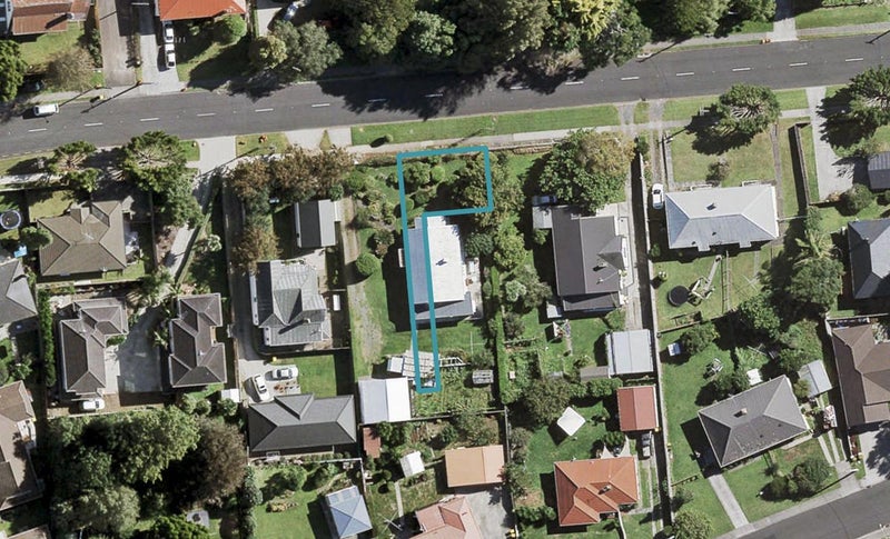 1/16 Clark Road, Pahurehure, Papakura - Carousel 1