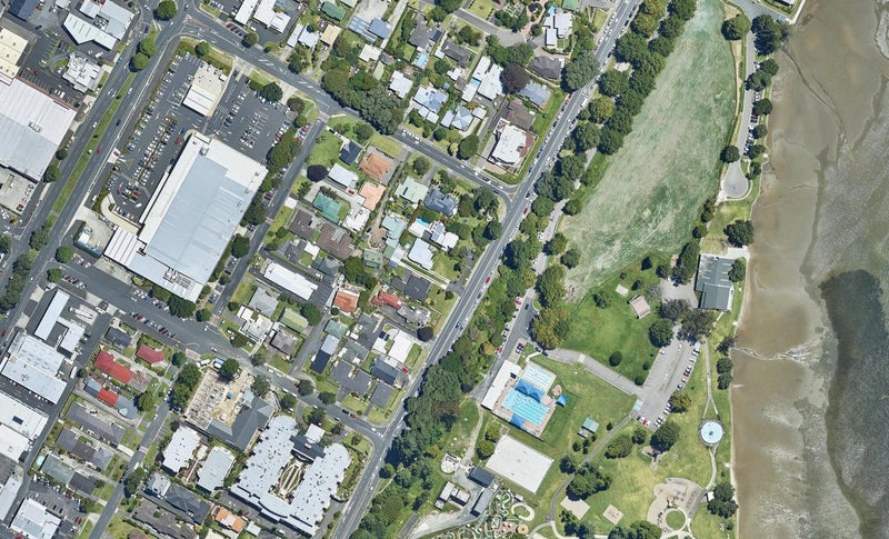 311 Devonport Road, Tauranga, Tauranga - Carousel 1