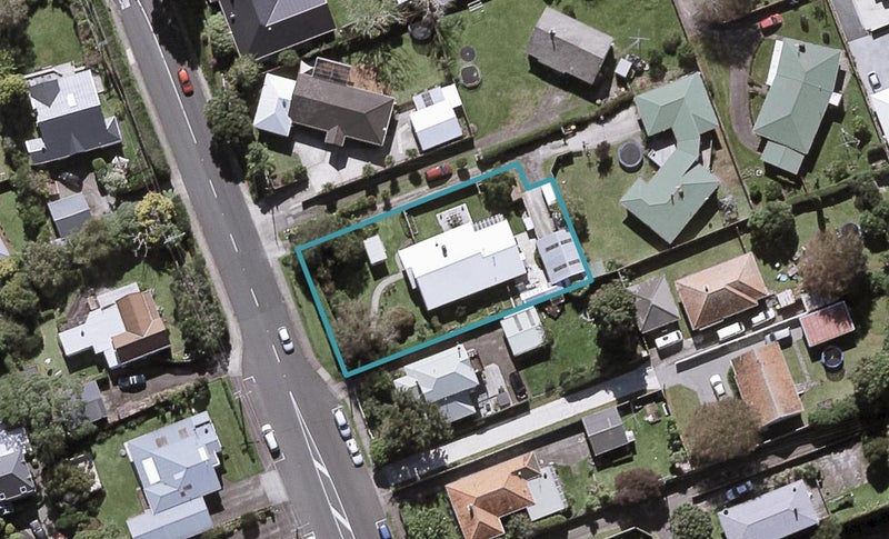 57 Govett Avenue, Frankleigh Park, New Plymouth - Carousel 1