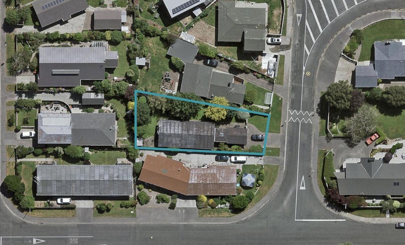 4 Cruickshank Crescent, Rosedale, Invercargill - Carousel 1