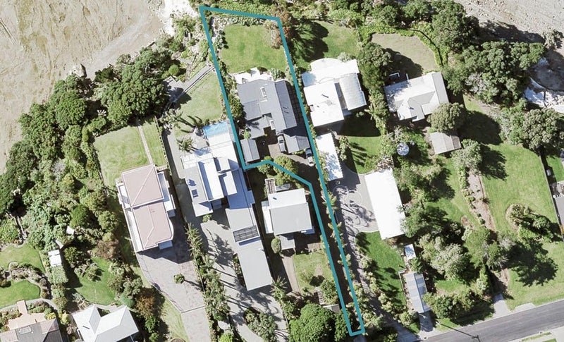 23A Hawke Crescent, Beachlands, Auckland - Carousel 1