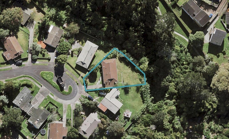 16 Cecil Beatt Place, West Harbour, Auckland - Carousel 1