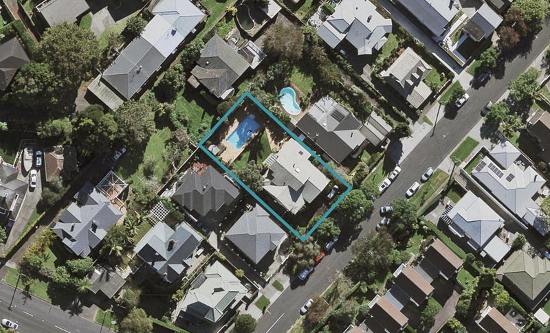 25 Momona Road, Greenlane, Auckland - Carousel 1