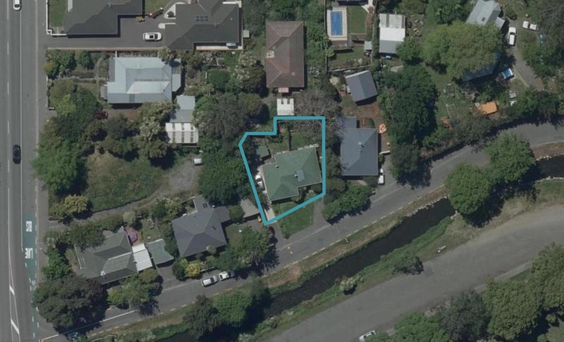 11 Waimea Terrace, Beckenham, Christchurch - Carousel 1