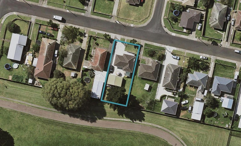 102 Franklyne Road, Otara, Auckland - Carousel 1