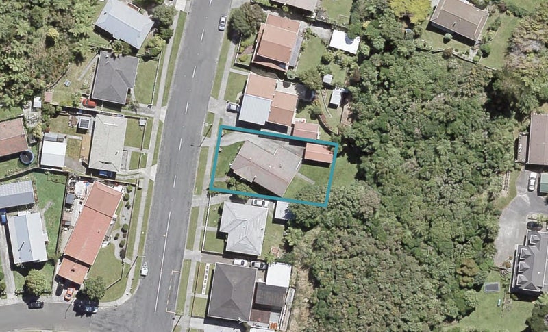 198 Major Drive, Kelson, Lower Hutt - Carousel 1