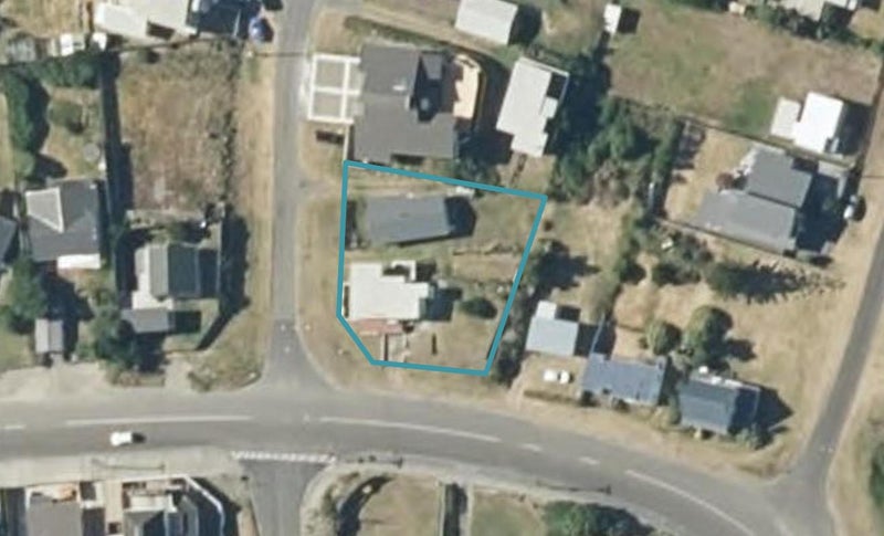 25 Nelson Street, Foxton Beach, Foxton - Carousel 1