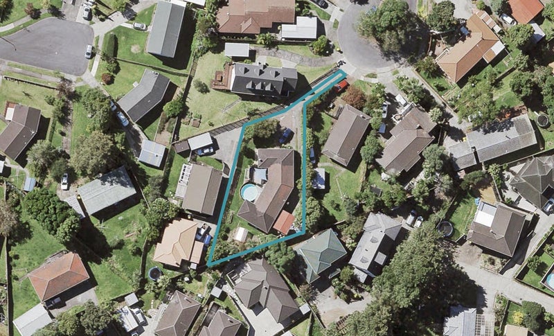 19 Bain Place, Bucklands Beach, Auckland - Carousel 1