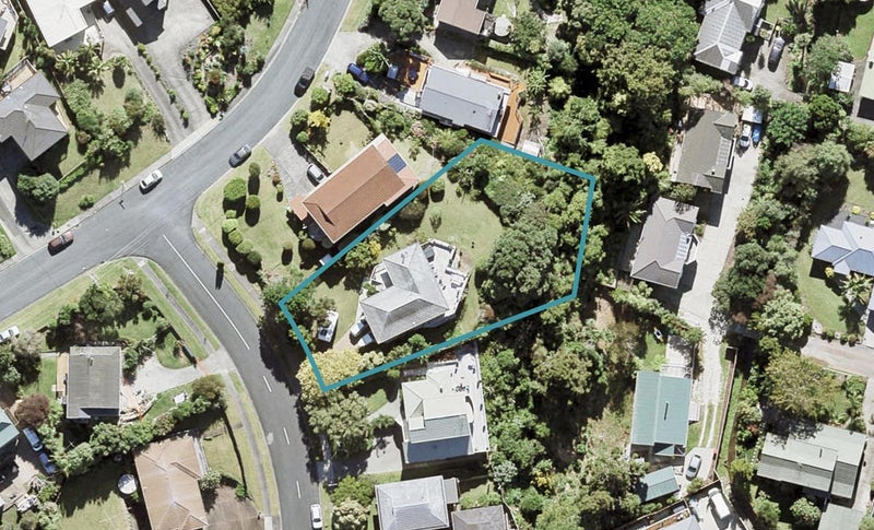 4 Polkinghorne Drive, Manly, Whangaparaoa - Carousel 1