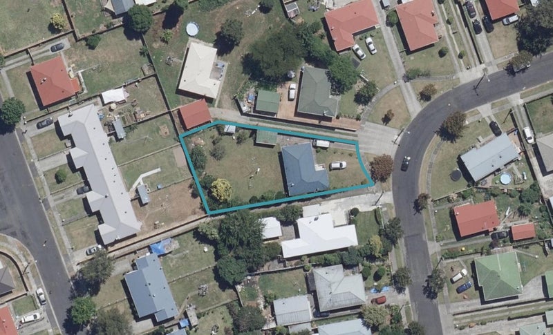 13 Masefield Drive, Enderley, Hamilton - Carousel 1