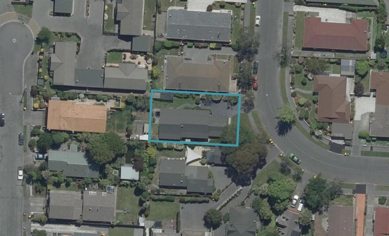 33 Chipping Lane, Redwood, Christchurch - Carousel 1