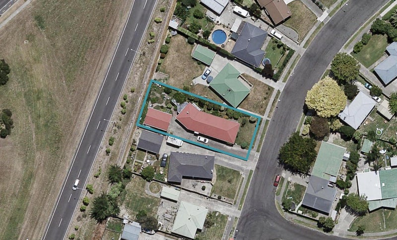 60 Clarence Cox Crescent, Pirimai, Napier - Carousel 1