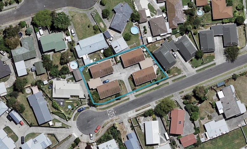 1/6 Ted Harpur Place, Onekawa, Napier - Carousel 1