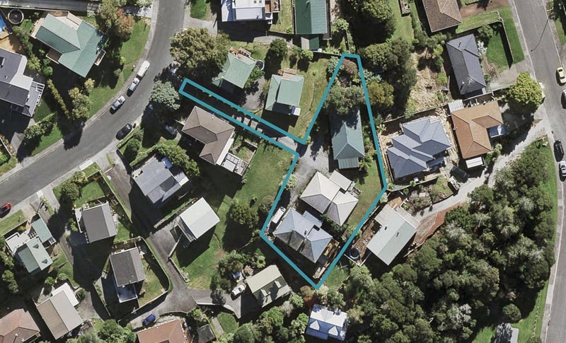 2/20 Glen Vista Place, Bayview, Auckland - Carousel 1