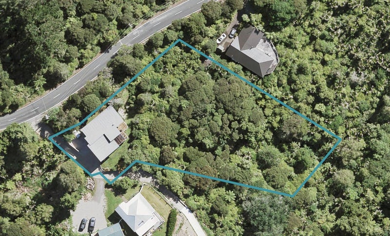 224 Forest Hill Road, Waiatarua, Auckland - Carousel 1