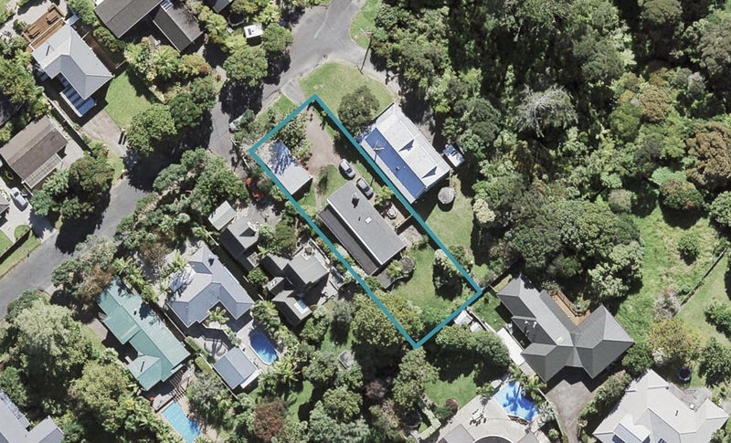 9 Oratau Place, Greenhithe, Auckland - Carousel 1