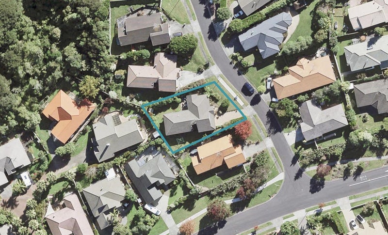 4 Devana Court, Torbay, Auckland - Carousel 1
