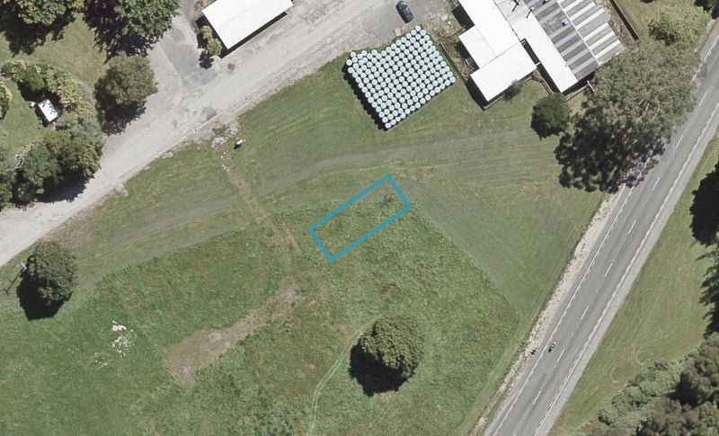 8 Don Money Street, Wallaceville, Upper Hutt - Carousel 1