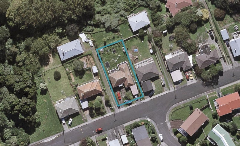 32 Parsons Street, Vogeltown, New Plymouth - Carousel 1